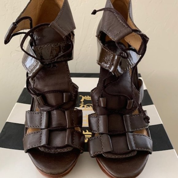L.A.M.B Jaco Laced Sandal - Picture 4 of 4
